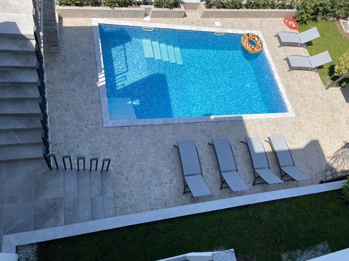 Villa Pine Bar Exteriör bild